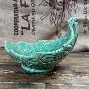 Vintage McCoy Matte Green Leaf Console Bowl
